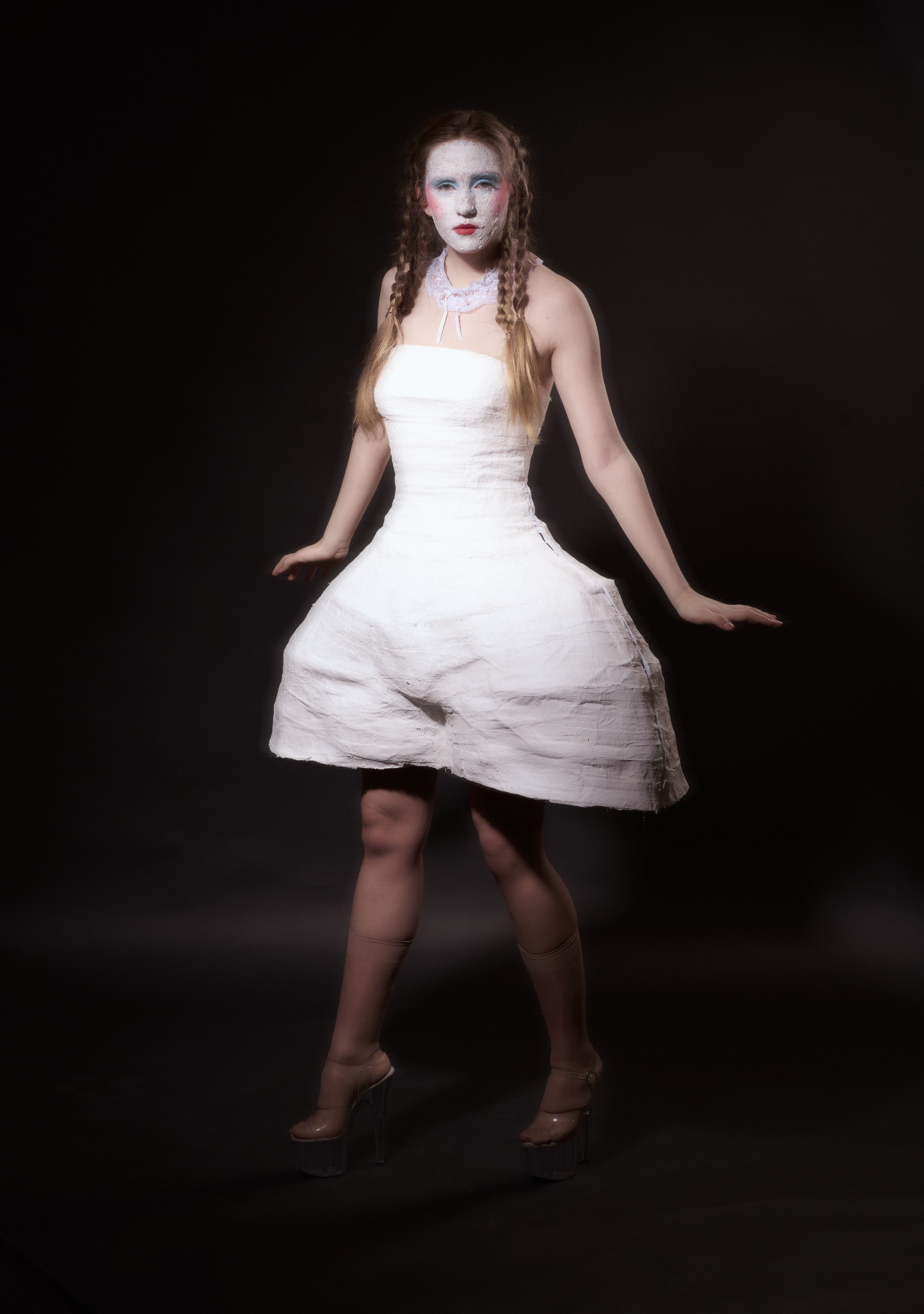 foto miss vestido escayola