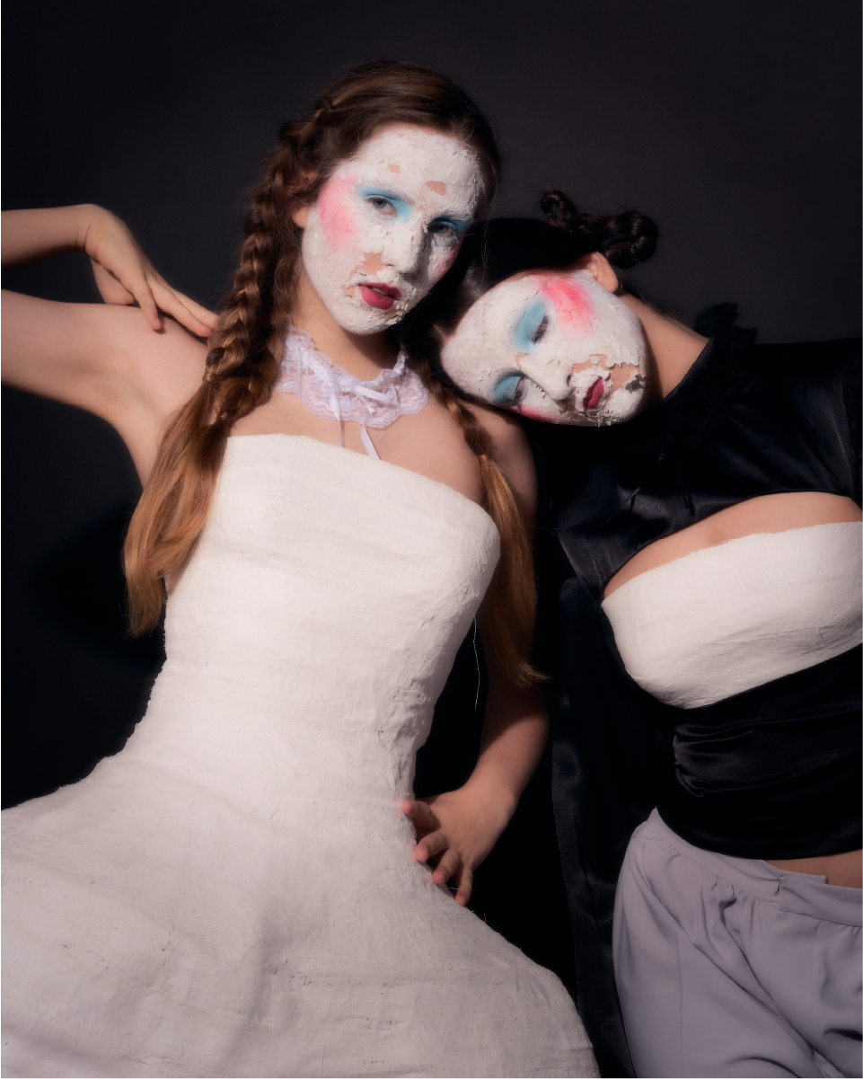 foto clara y natalia maquillaje agrietado