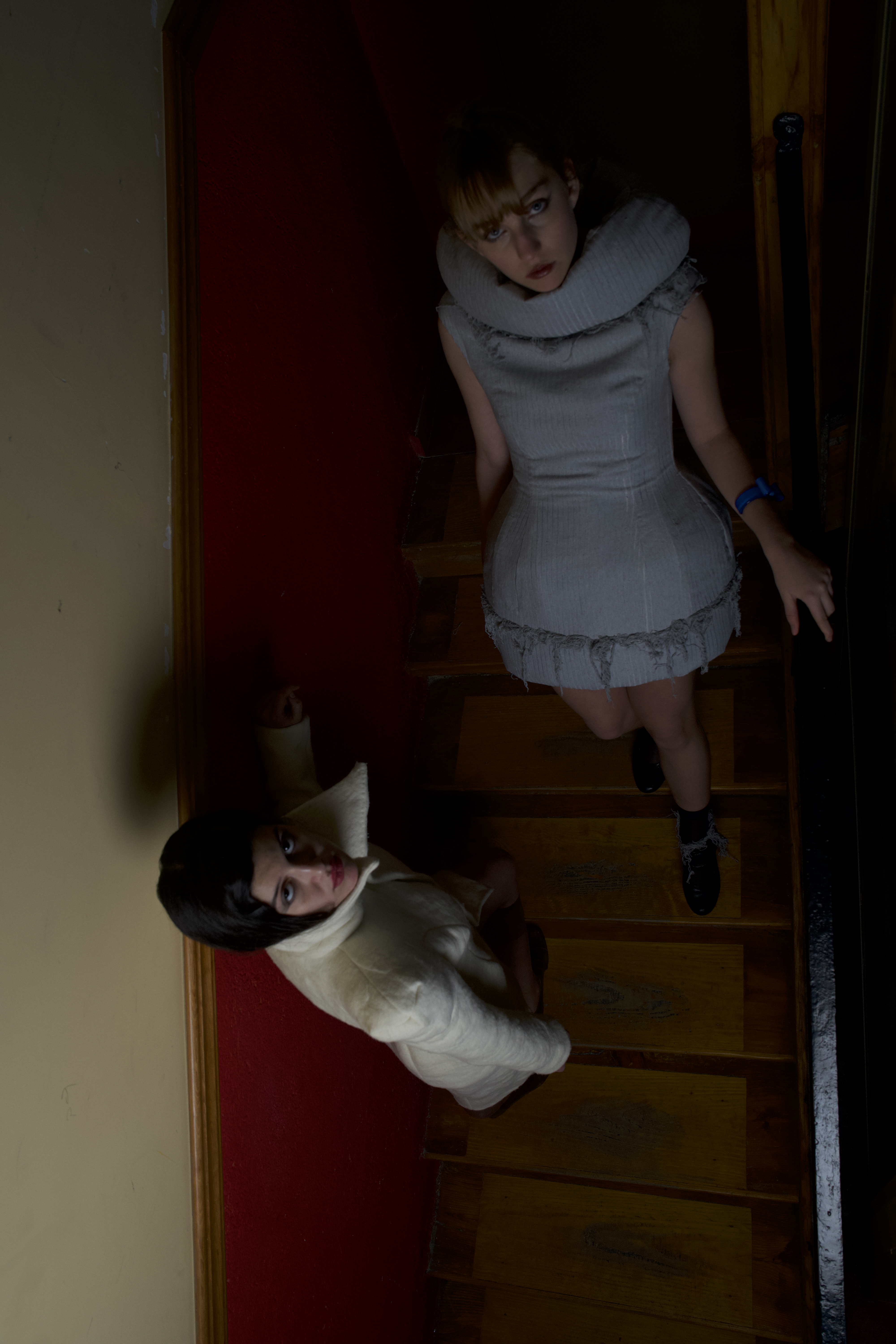 foto escalera ari y natalia